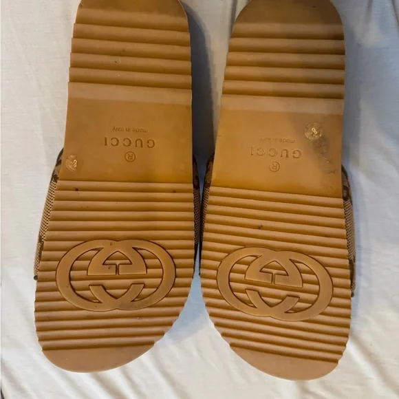 Gucci jumbo gg slide